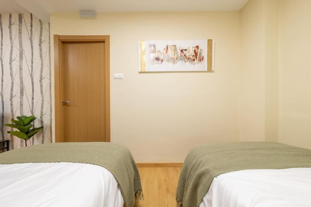Exclusive & Cozy Apartment In The Center Of Soria Exterior photo